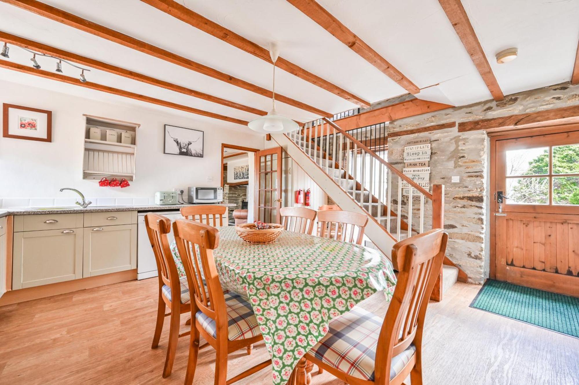 Polean Farm Cottages - With Free Animal Feeding And Pony Rides And Free Access To A Nearby Pool 루 외부 사진