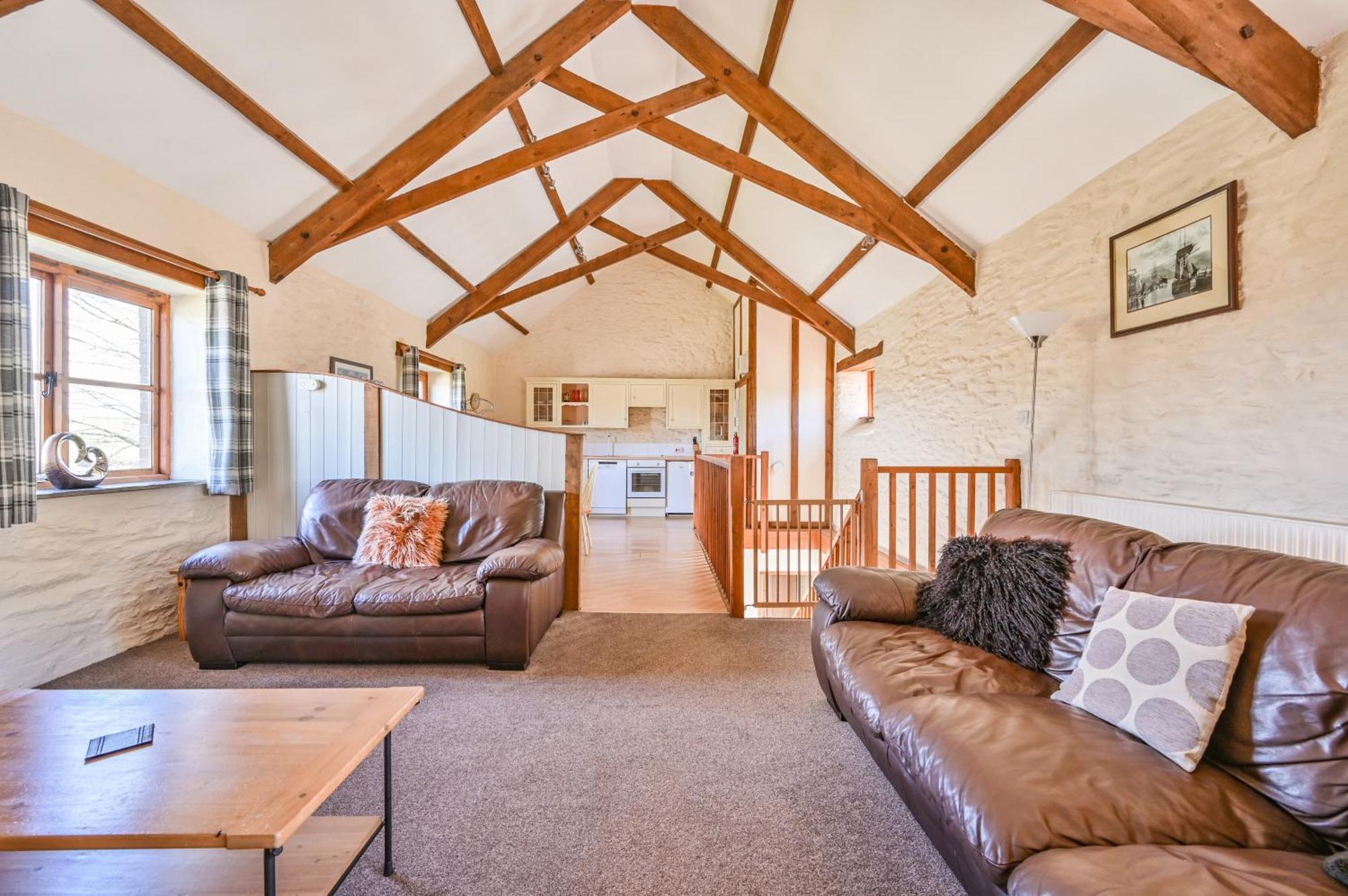 Polean Farm Cottages - With Free Animal Feeding And Pony Rides And Free Access To A Nearby Pool 루 객실 사진